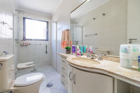 Apartamento à venda com 143m², 3 quartos e 2 vagasBanheiro Social