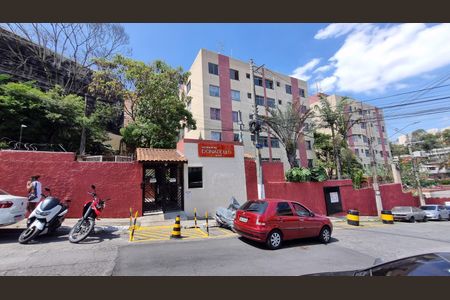 Apartamento para alugar com 50m², 2 quartos e 1 vagaFachada