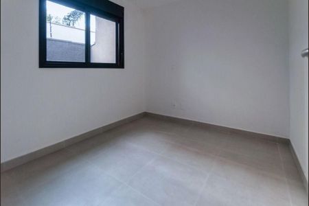Casa à venda com 100m², 2 quartos e 2 vagas