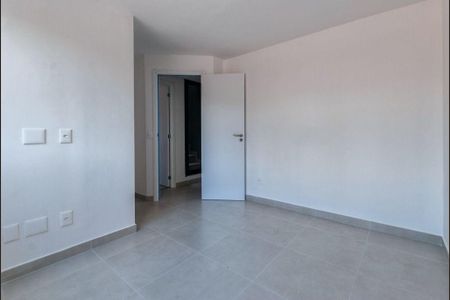 Casa à venda com 100m², 2 quartos e 2 vagas
