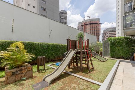 Apartamento à venda com 70m², 2 quartos e 1 vaga Apartamento à venda com 70m², 2 quartos e 1 vagaPlayground