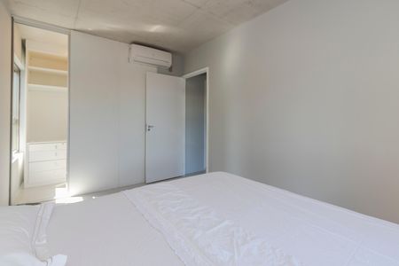 Apartamento à venda com 70m², 2 quartos e 1 vaga Apartamento à venda com 70m², 2 quartos e 1 vagaQuarto 1
