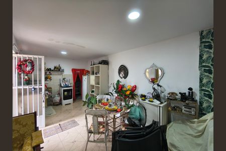 Casa à venda com 450m², 4 quartos e sem vagaSala/Cozinha