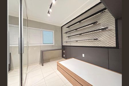 Quarto 1 de apartamento para alugar com 3 quartos, 160m² em Santa Maria, Uberlândia