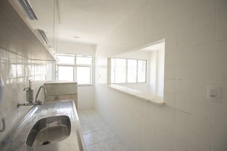 Apartamento para alugar com 70m², 2 quartos e 1 vaga Apartamento para alugar com 70m², 2 quartos e 1 vagaCozinha e Área de Serviço