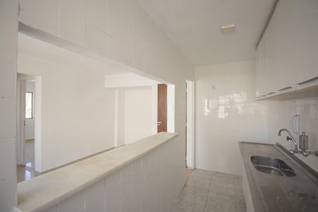 Apartamento para alugar com 70m², 2 quartos e 1 vaga Apartamento para alugar com 70m², 2 quartos e 1 vagaCozinha e Área de Serviço