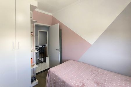 Casa de condomínio à venda com 118m², 3 quartos e 2 vagasQuarto 2