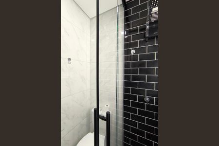 Casa de condomínio à venda com 118m², 3 quartos e 2 vagasBanheiro Social