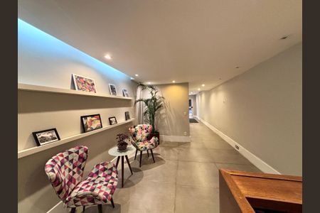 Apartamento à venda com 61m², 1 quarto e 1 vagaPortaria