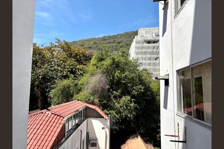 Sala - vista de apartamento à venda com 1 quarto, 61m² em Botafogo, Rio de Janeiro