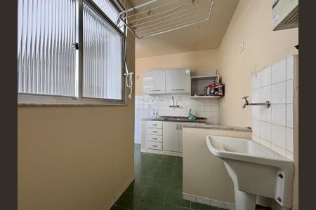 Apartamento à venda com 61m², 1 quarto e 1 vagaÁrea de serviço