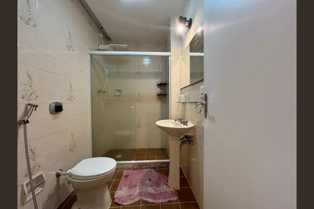 Banheiro social de apartamento à venda com 1 quarto, 61m² em Botafogo, Rio de Janeiro
