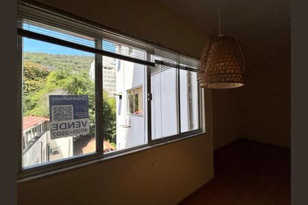 Apartamento à venda com 61m², 1 quarto e 1 vagaPlaca