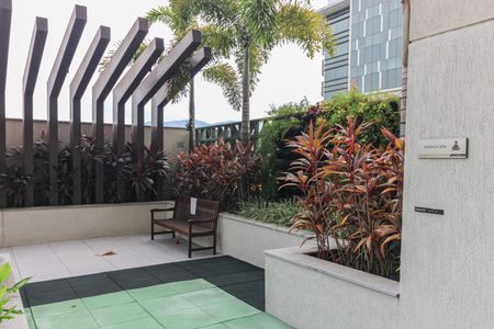 Apartamento à venda com 81m², 2 quartos e 1 vaga Apartamento à venda com 81m², 2 quartos e 1 vagaÁrea comum