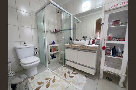 Apartamento à venda com 180m², 4 quartos e 3 vagasBanheiro da Suíte 2