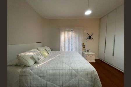 Apartamento à venda com 180m², 4 quartos e 3 vagasSuíte 2
