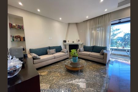 Apartamento à venda com 180m², 4 quartos e 3 vagasSala