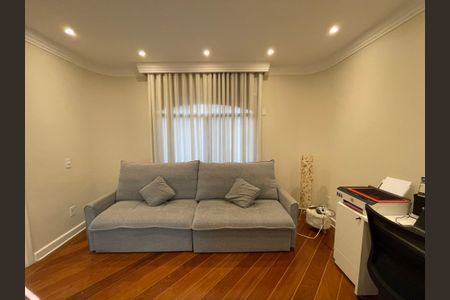 Apartamento à venda com 180m², 4 quartos e 3 vagasSala