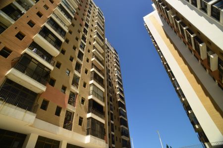 Apartamento para alugar com 70m², 2 quartos e 2 vagasÁrea Comum - Fachada