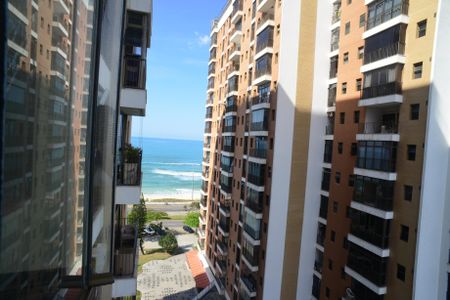 Vista da Sala de apartamento para alugar com 2 quartos, 70m² em Barra da Tijuca, Rio de Janeiro