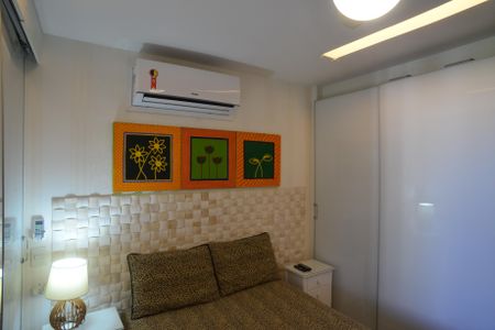 Apartamento para alugar com 70m², 2 quartos e 2 vagasSuíte 1