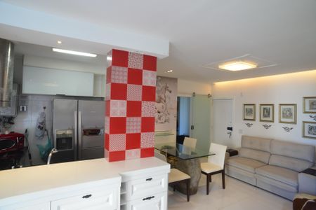 Apartamento para alugar com 70m², 2 quartos e 2 vagasSala