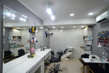 Apartamento para alugar com 70m², 2 quartos e 2 vagasÁrea Comum - Salão de Beleza