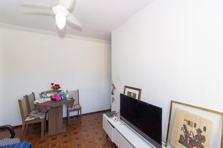 Apartamento para alugar com 70m², 2 quartos e 1 vaga Apartamento para alugar com 70m², 2 quartos e 1 vagaSala
