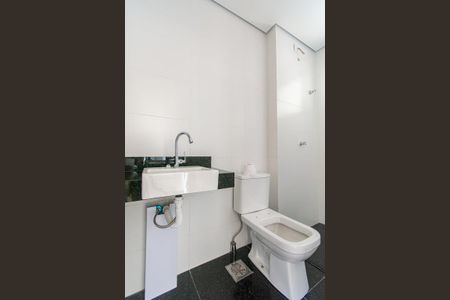 Apartamento à venda com 83m², 3 quartos e 2 vagas Apartamento à venda com 83m², 3 quartos e 2 vagasBanheiro