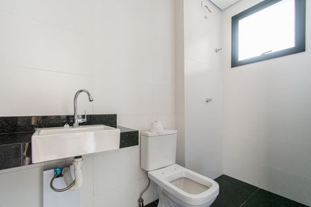 Apartamento à venda com 83m², 3 quartos e 2 vagas Apartamento à venda com 83m², 3 quartos e 2 vagasBanheiro