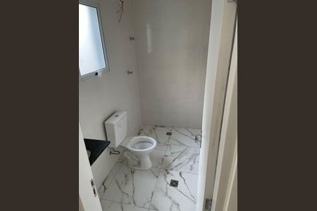 WC Suíte 1 de casa à venda com 3 quartos, 120m² em Vila Olinda, São Paulo