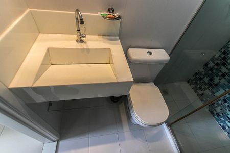 Apartamento para alugar com 57m², 2 quartos e 1 vagaBanheiro Social