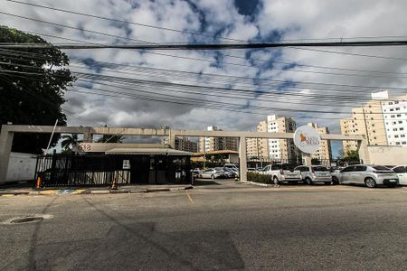 Apartamento para alugar com 57m², 2 quartos e 1 vagaFachada