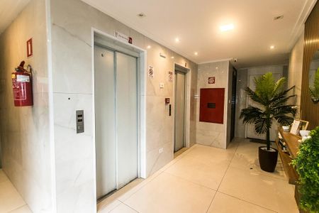 Apartamento para alugar com 57m², 2 quartos e 1 vagaÁrea comum
