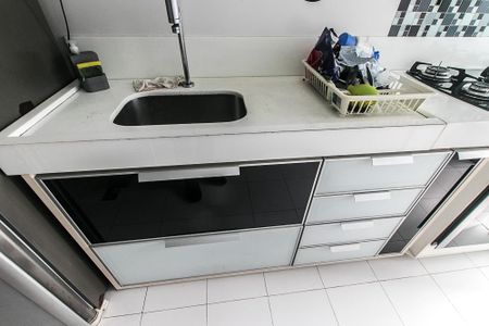 Apartamento para alugar com 57m², 2 quartos e 1 vagaCozinha