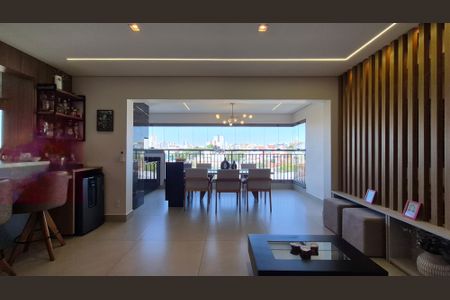 Sala de apartamento à venda com 3 quartos, 128m² em Vila Gilda, Santo André