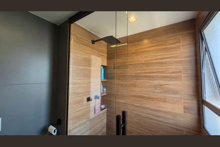 Apartamento à venda com 128m², 3 quartos e 3 vagasBanheiro da suíte 3