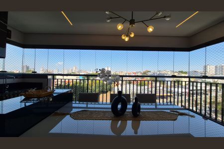 Apartamento à venda com 128m², 3 quartos e 3 vagasVaranda