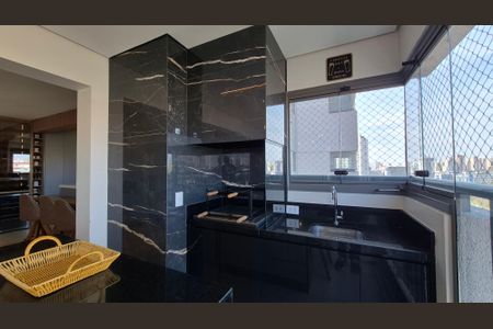 Varanda de apartamento à venda com 3 quartos, 128m² em Vila Gilda, Santo André