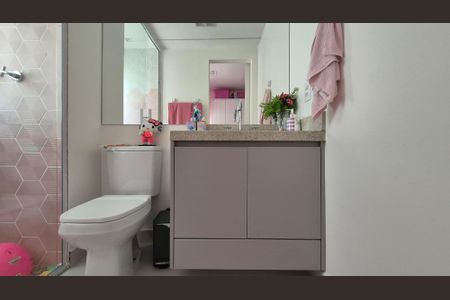 Apartamento à venda com 128m², 3 quartos e 3 vagasBanheiro da suíte 2