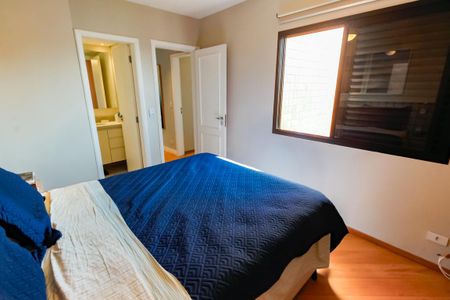 Apartamento à venda com 68m², 2 quartos e 2 vagasSuíte 2