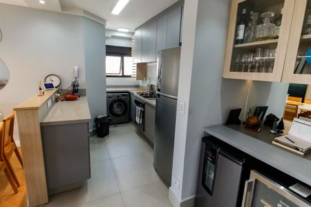 Apartamento à venda com 68m², 2 quartos e 2 vagasCozinha - Armários