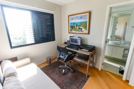 Apartamento à venda com 68m², 2 quartos e 2 vagasSuíte 1