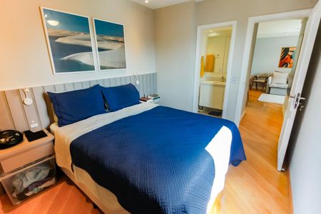 Apartamento à venda com 68m², 2 quartos e 2 vagasSuíte 2