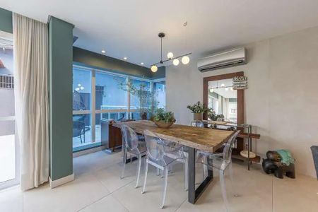 Apartamento à venda com 3 quartos, 140m² em Santa Tereza, Porto Alegre