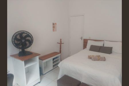 Casa à venda com 180m², 6 quartos e 1 vaga Casa à venda com 180m², 6 quartos e 1 vagaQuarto 1