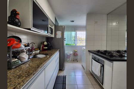 Apartamento à venda com 92m², 2 quartos e 1 vagaCozinha 