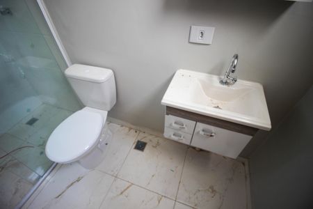 Casa de condomínio para alugar com 59m², 2 quartos e 1 vagaBanheiro