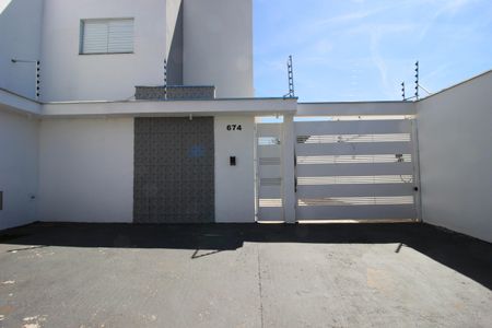 Casa de condomínio para alugar com 59m², 2 quartos e 1 vagaFachada
