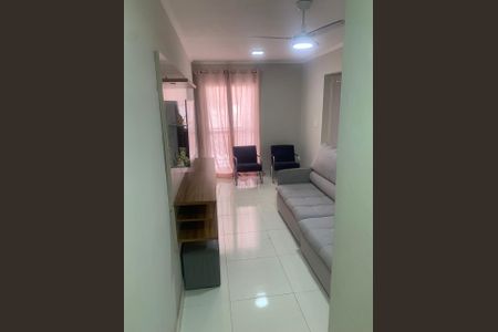Sala de apartamento à venda com 2 quartos, 50m² em Itaquera, São Paulo